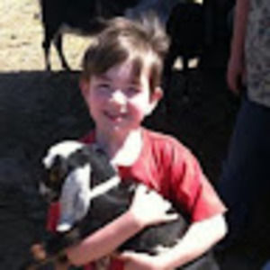 Meet your Posher, Nash charils